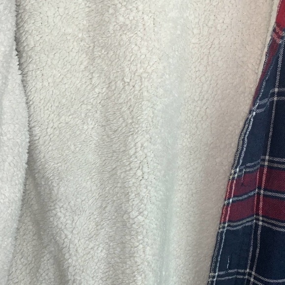 Landsboro. Shirt Jacket Shacket Plaid Button Front Red/Blue/White Womens Size M - Picture 4 of 7